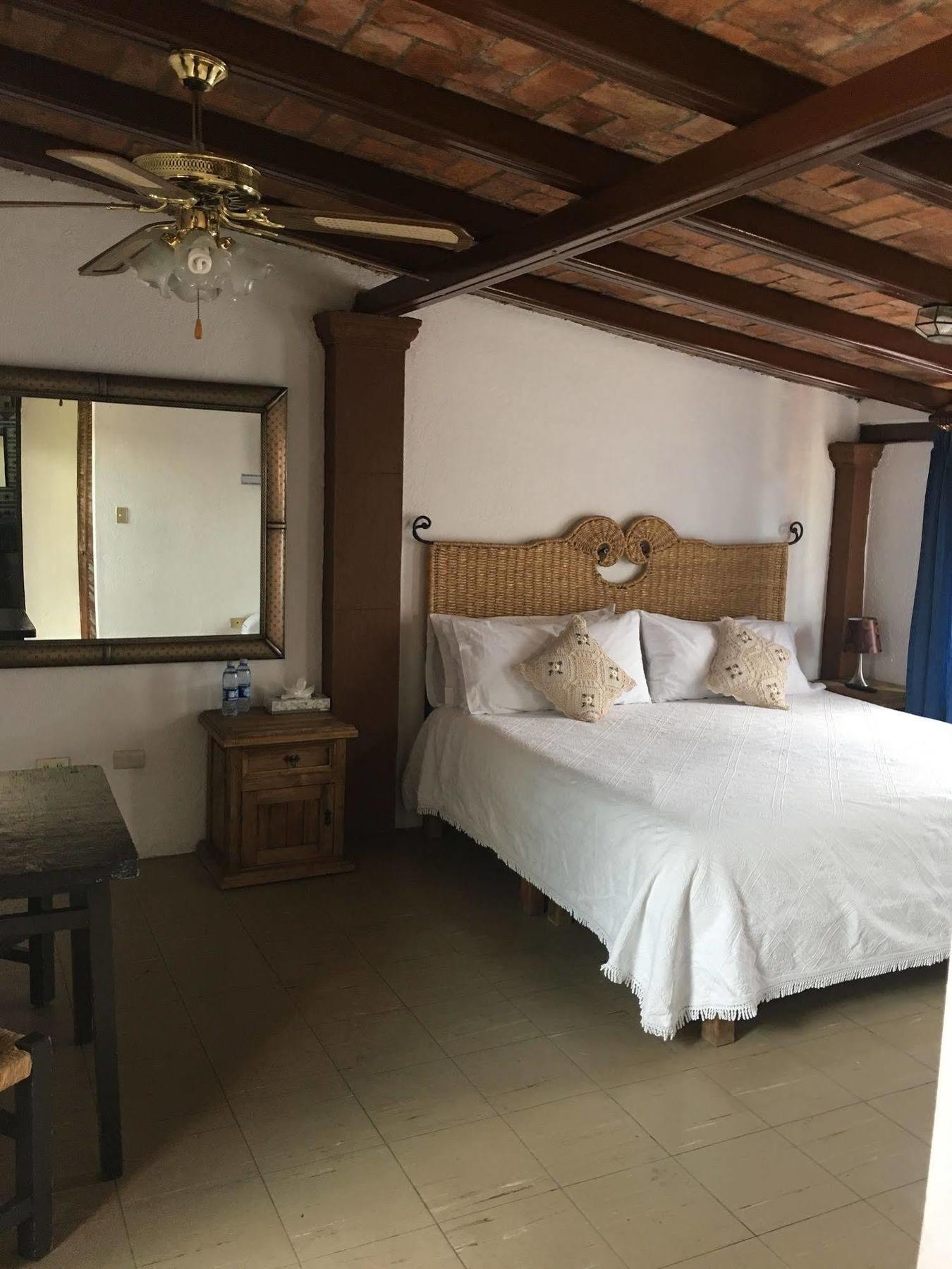 Del Parque Guadiana Hotel